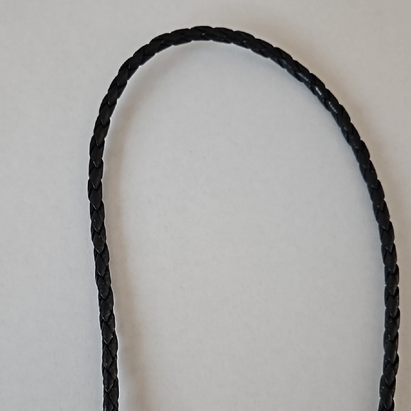 Lia Sophia Braided Cord Toggle Charm Heart Pendant Necklace - Picture 3 of 4